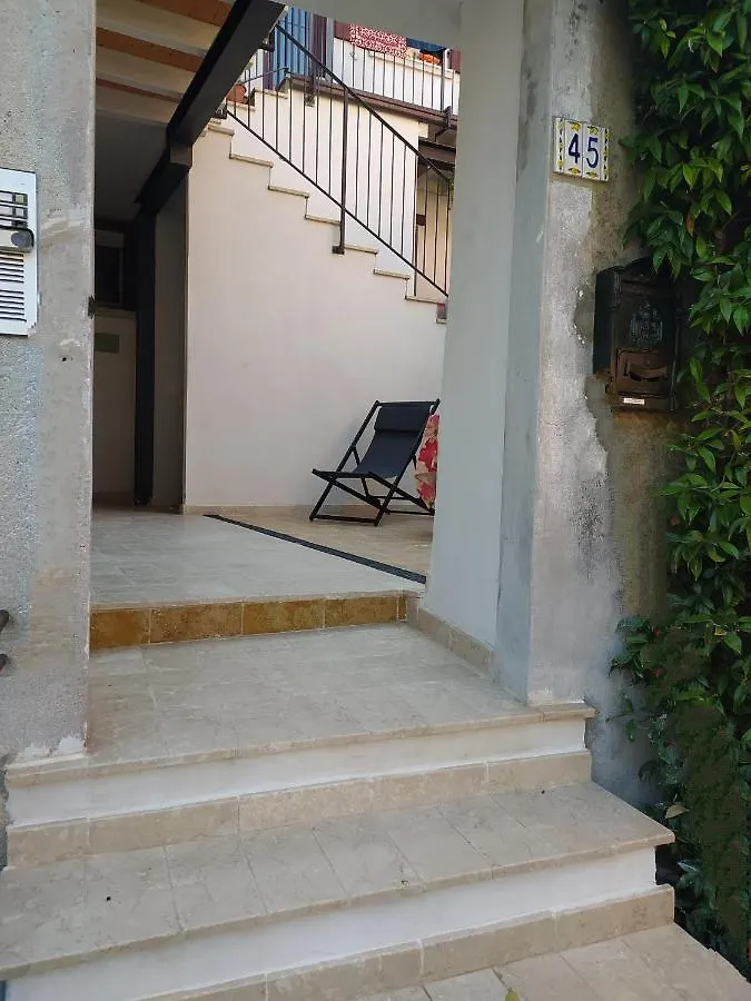 Apartment Ca Del Borgo Historic Village Italy
