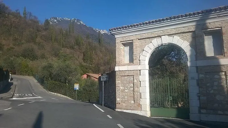 Ca Del Borgo Historic Village Apartment Toscolano Maderno