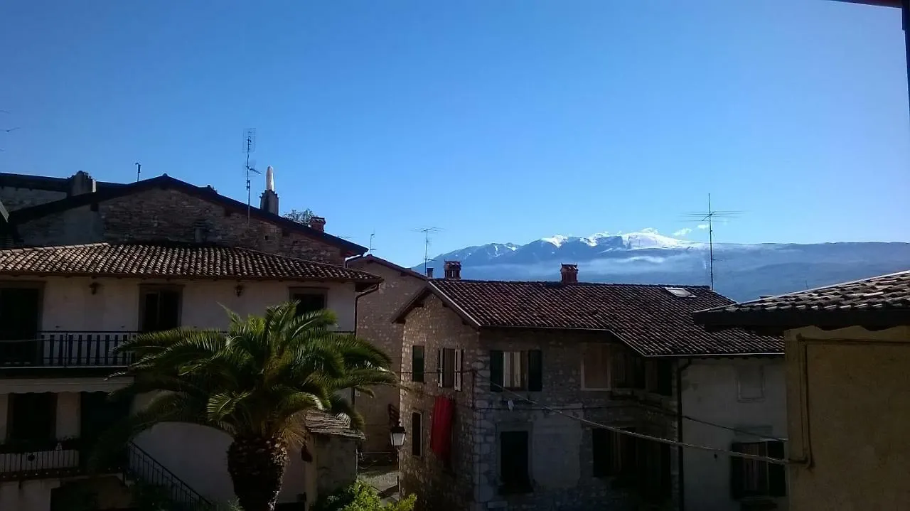 Ca Del Borgo Historic Village Apartment